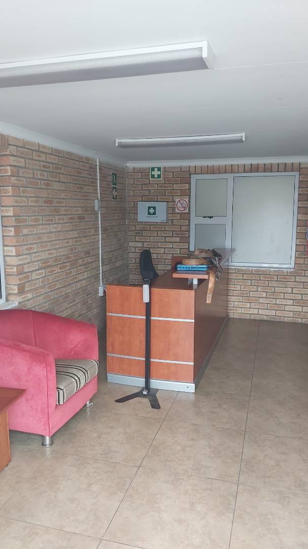 To Let commercial Property for Rent in Sidwell Eastern Cape